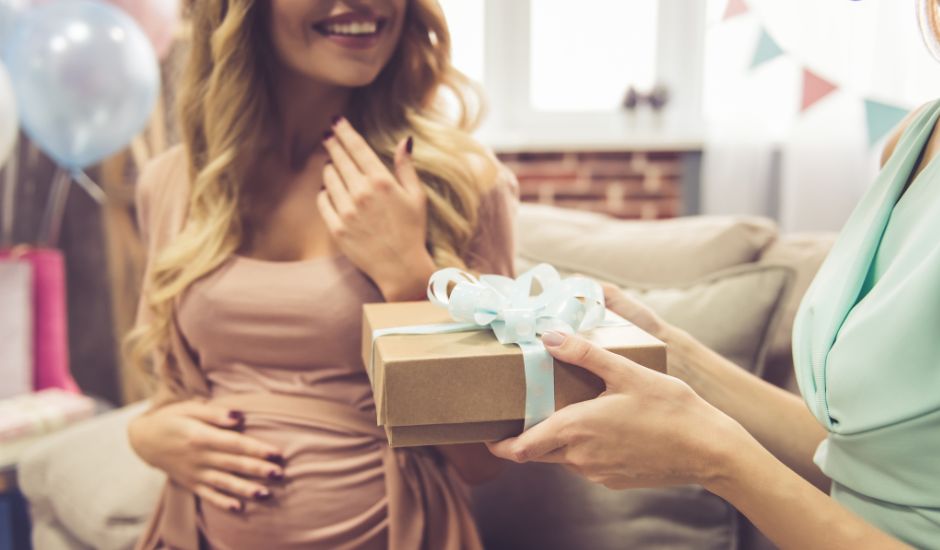Heartwarming Gift Ideas for Expectant Parents